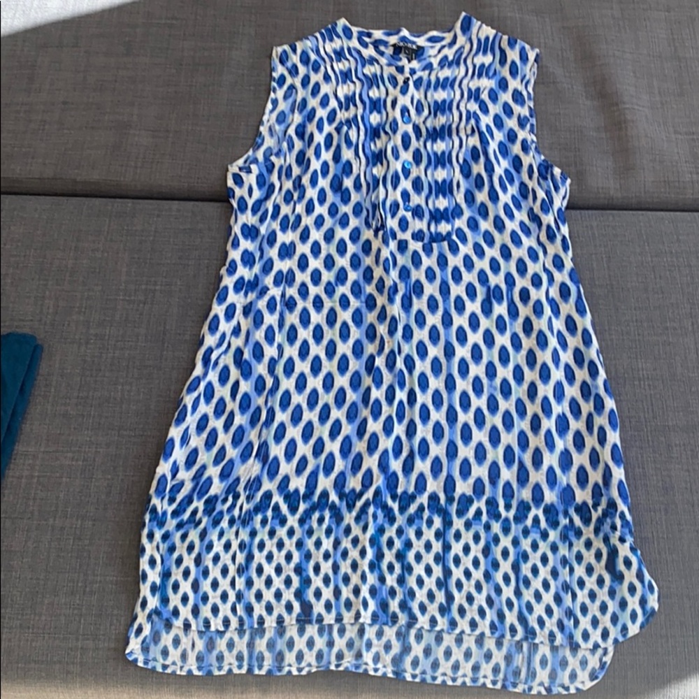 Short dress